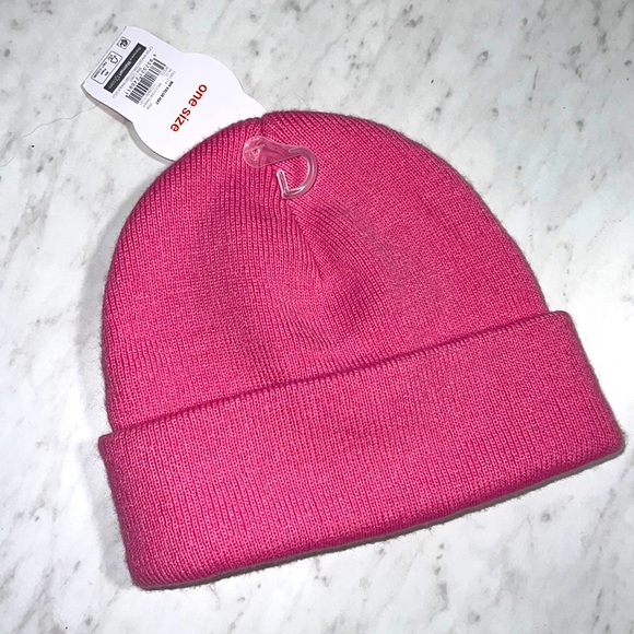 Hot Pink Beanie Stocking Cap One Size Fits Many NEW with TAGS - Picture 4 of 4